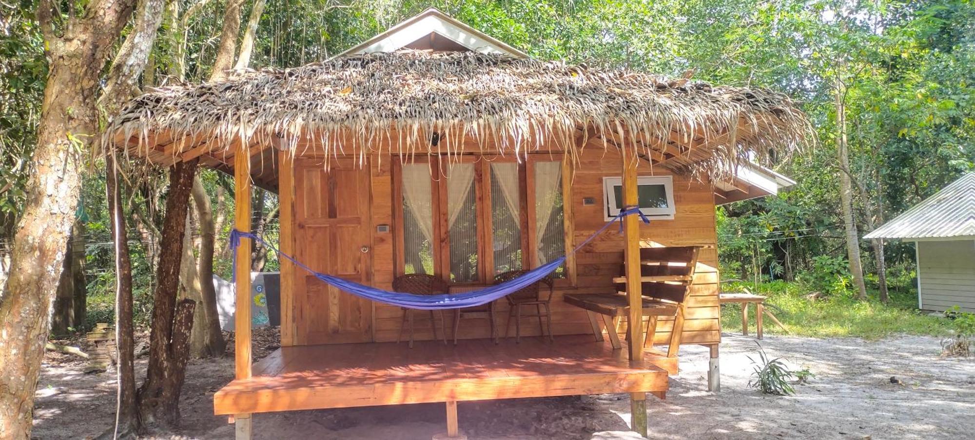 Lazy Hut Hotel Koh Phayam Exterior photo