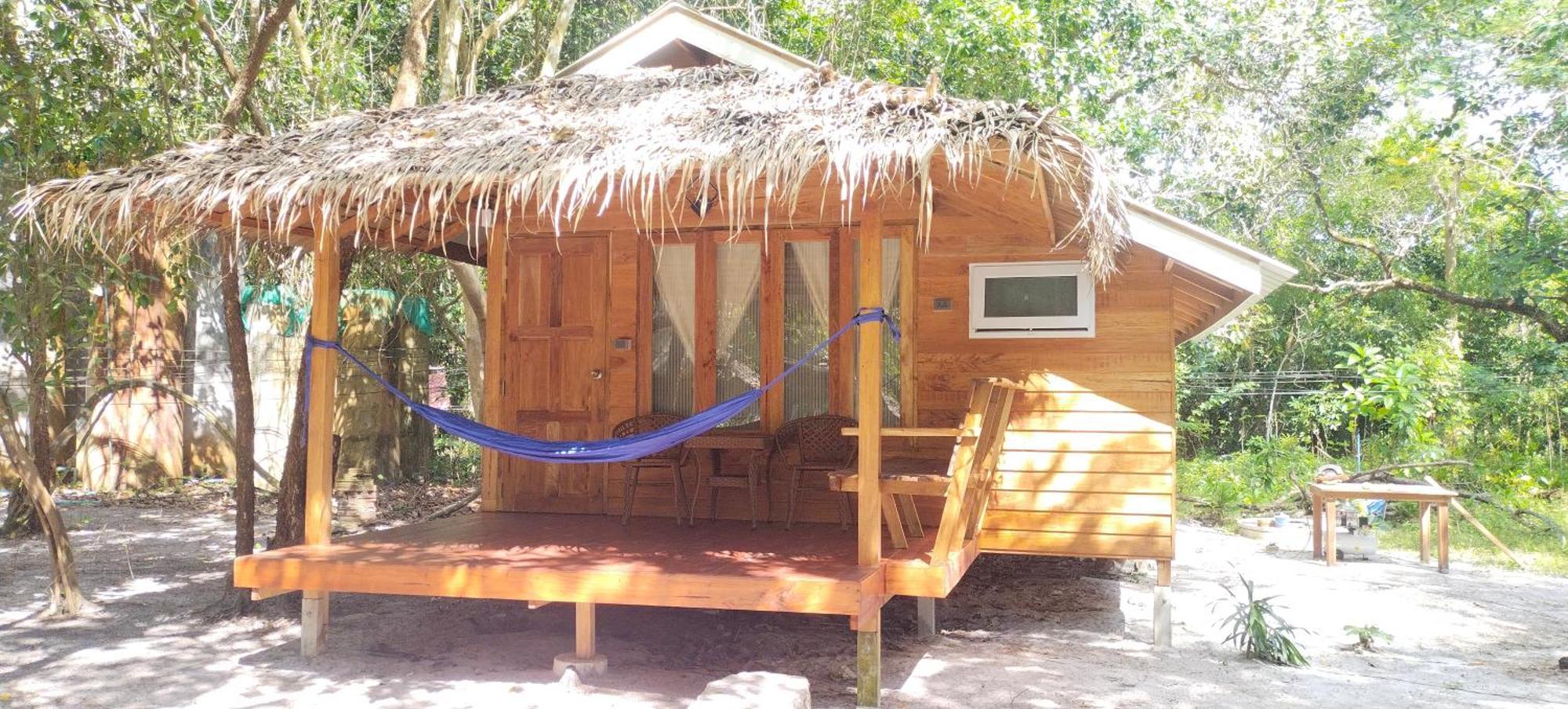 Lazy Hut Hotel Koh Phayam Exterior photo