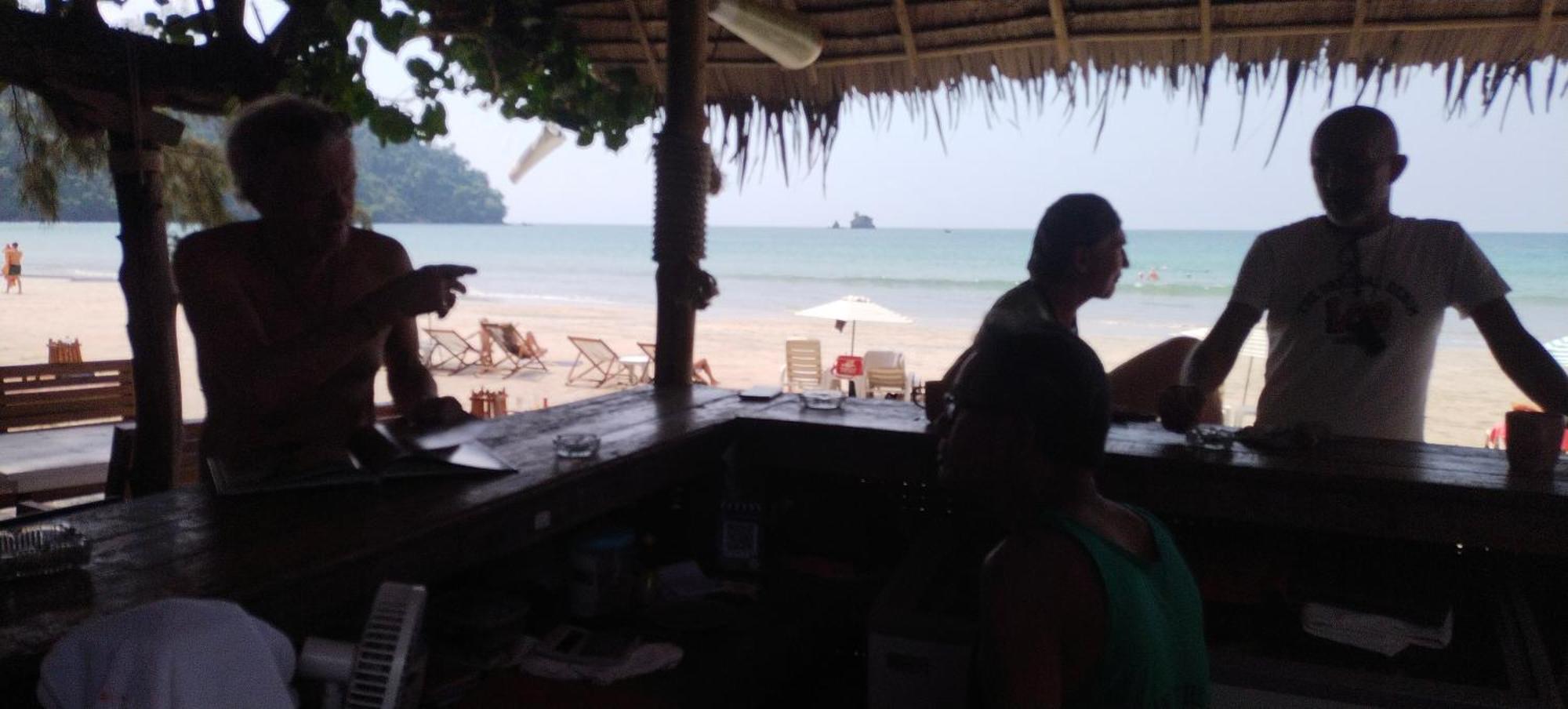 Lazy Hut Hotel Koh Phayam Exterior photo
